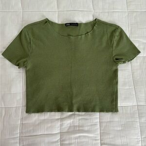Women’s Zara Short Sleeve Cropped Top Size Medium